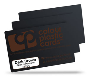 dark brown - Approx Pantone: 4625 C